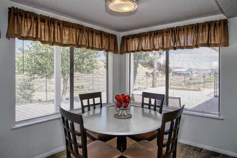 12556 Silverwood St, Hesperia, CA 92345 photo 10