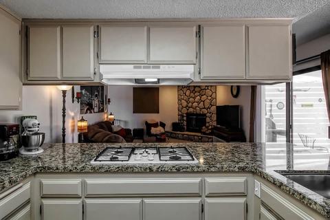 12556 Silverwood St, Hesperia, CA 92345 photo 6