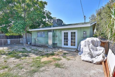251 W E St, Colton, CA 92324 photo 29