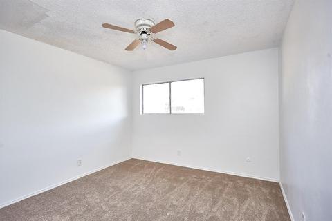 251 W E St, Colton, CA 92324 photo 21