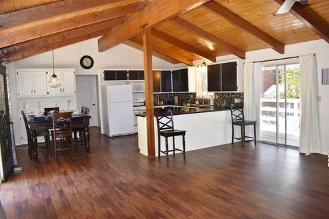 5618 Sheep Creek Dr, Wrightwood, CA 92397 photo 4