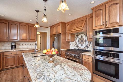 17572 Buckthorn Ave, Hesperia, CA 92345 photo 30