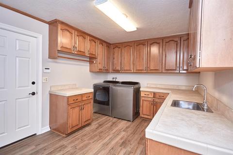 17572 Buckthorn Ave, Hesperia, CA 92345 photo 35