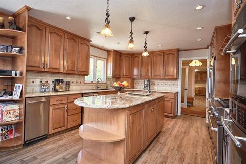 17572 Buckthorn Ave, Hesperia, CA 92345 photo 32