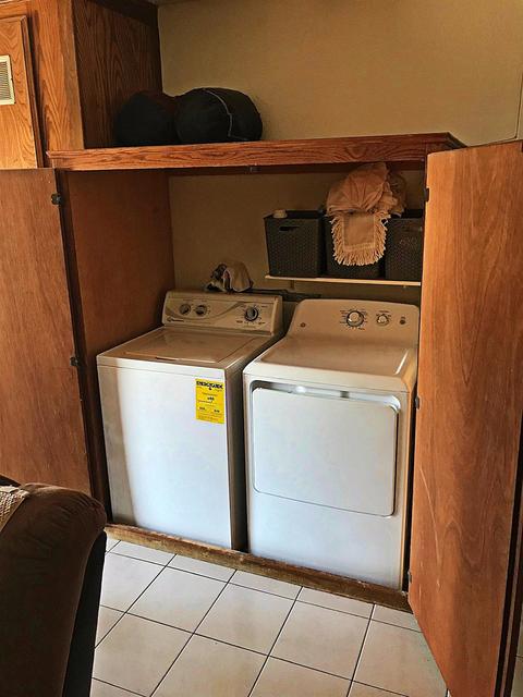 10075 Riggins Rd, Phelan, CA 92371 photo 15