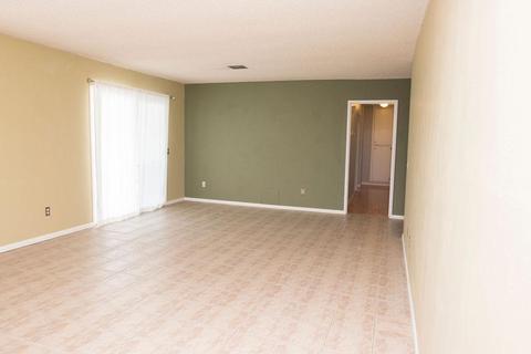 37152 Torres Ave, Barstow, CA 92311 photo 9