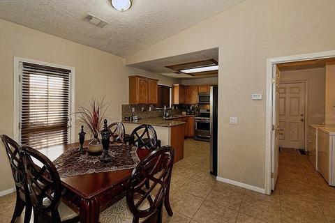 14821 Clovis St, Victorville, CA 92394 photo 3