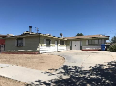 1233 E Navajo St, Barstow, CA 92311 photo 2