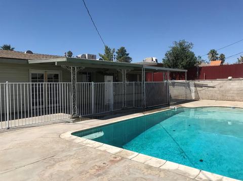1233 E Navajo St, Barstow, CA 92311 photo 5