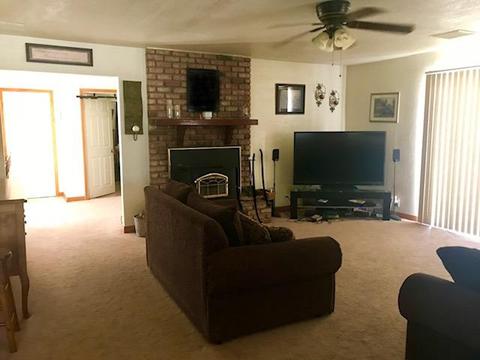 17910 Cajon St, Hesperia, CA 92345 photo 4