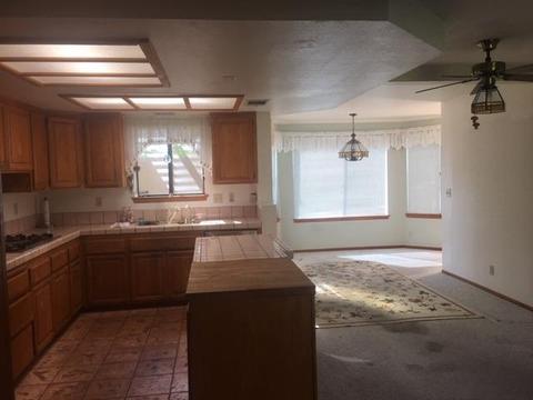 7667 Langdon Ave, Hesperia, CA 92345 photo 4