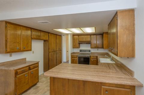 21150 Pine Ridge Ave, Apple Valley, CA 92307 photo 4
