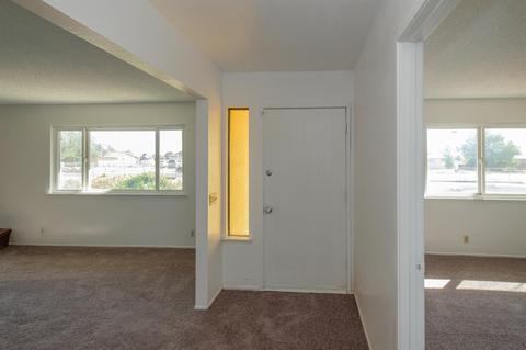 21150 Pine Ridge Ave, Apple Valley, CA 92307 photo 8