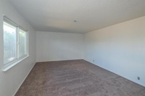 21150 Pine Ridge Ave, Apple Valley, CA 92307 photo 37