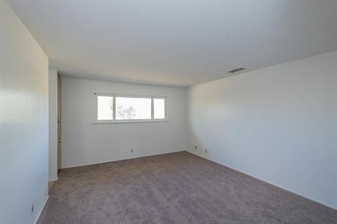 21150 Pine Ridge Ave, Apple Valley, CA 92307 photo 28