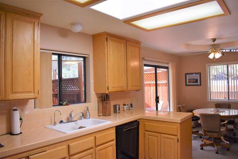 5226 Desert View Dr, Wrightwood, CA 92397 photo 11