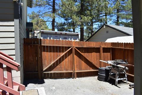 5226 Desert View Dr, Wrightwood, CA 92397 photo 32