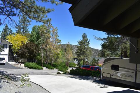 5226 Desert View Dr, Wrightwood, CA 92397 photo 4