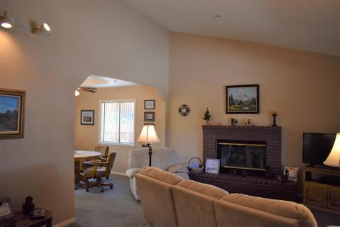 5226 Desert View Dr, Wrightwood, CA 92397 photo 5