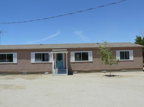12174 Greystone Rd, Phelan, CA 92371 photo 1