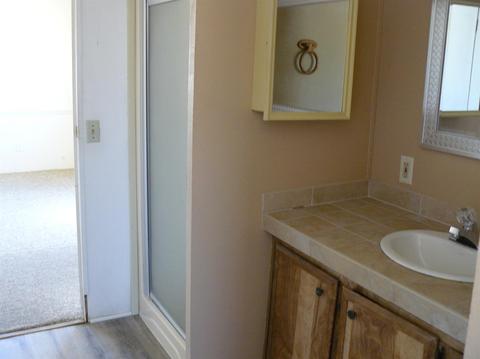 12174 Greystone Rd, Phelan, CA 92371 photo 9