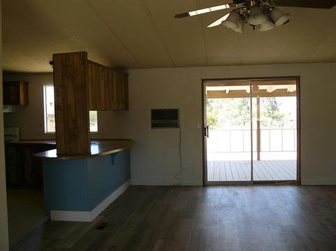 12174 Greystone Rd, Phelan, CA 92371 photo 4