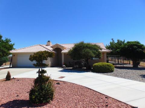 10721 Cochiti Rd, Apple Valley, CA 92308 photo 1