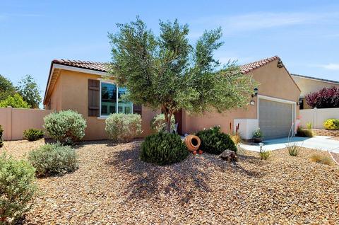 10768 Phoenix Rd, Apple Valley, CA 92308 photo 2