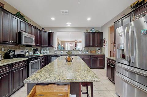 10768 Phoenix Rd, Apple Valley, CA 92308 photo 9