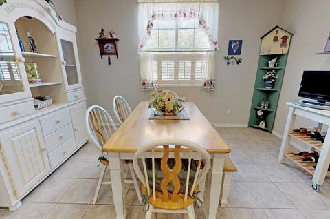 10768 Phoenix Rd, Apple Valley, CA 92308 photo 10