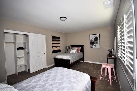 10191 Trinity Rd, Oak Hills, CA 92344 photo 22