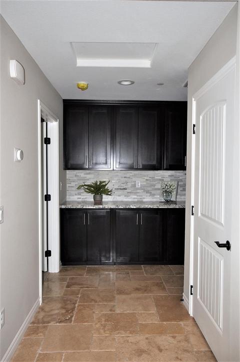 10191 Trinity Rd, Oak Hills, CA 92344 photo 9