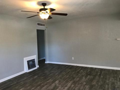 712 S 2nd St, Barstow, CA 92311 photo 4