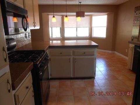 2171 Cameo Ave, Barstow, CA 92311 photo 4
