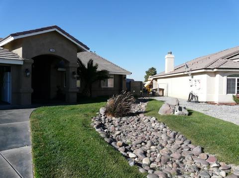 14800 Aberdeen Ln, Helendale, CA 92342 photo 3