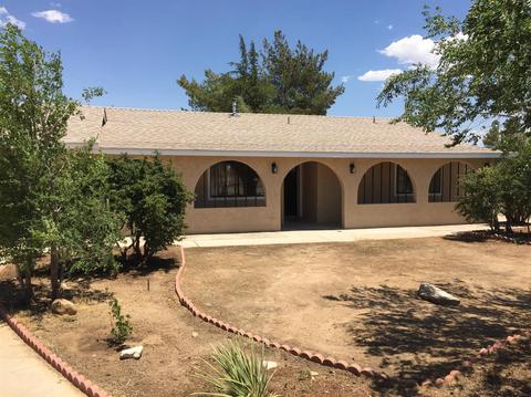 10785 8th Ave, Hesperia, CA 92345 photo 1