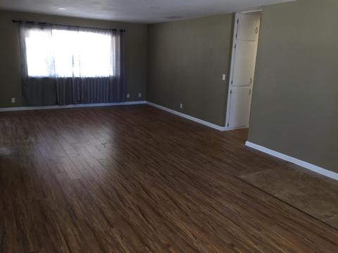10785 8th Ave, Hesperia, CA 92345 photo 4