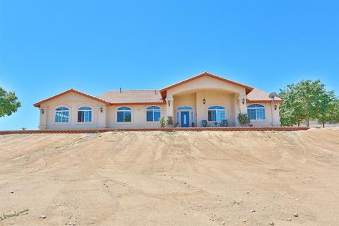 5455 Sunnyslope Rd, Phelan, CA 92371 photo 1