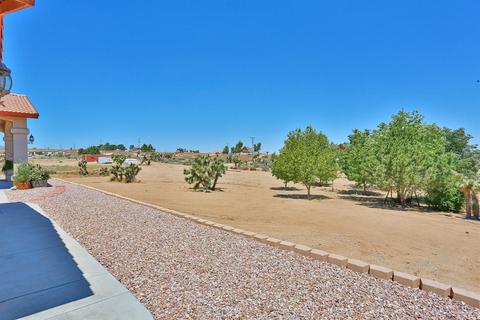 5455 Sunnyslope Rd, Phelan, CA 92371 photo 74