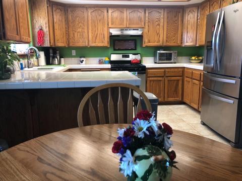 16463 Eucalyptus St, Hesperia, CA 92345 photo 9