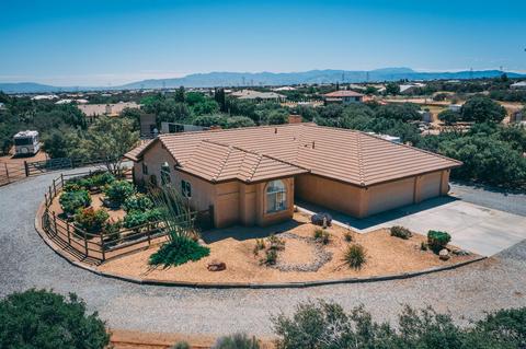 8141 Del Ct, Phelan, CA 92371 photo 1
