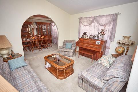 16484 Kasota Rd, Apple Valley, CA 92307 photo 9