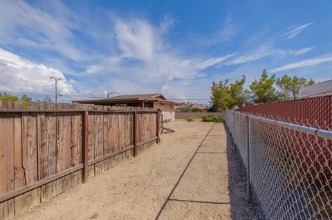 19613 Oneida Rd, Apple Valley, CA 92307 photo 59