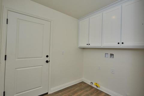 8075 Mono Dr, Hesperia, CA 92345 photo 25