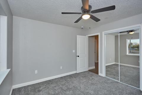 8075 Mono Dr, Hesperia, CA 92345 photo 21