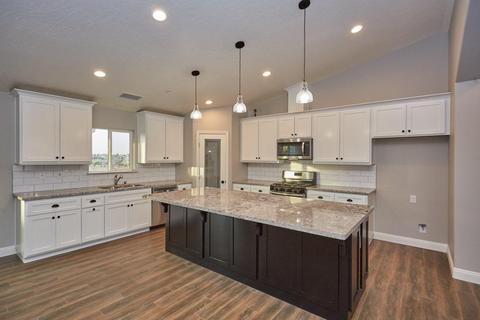 8075 Mono Dr, Hesperia, CA 92345 photo 12