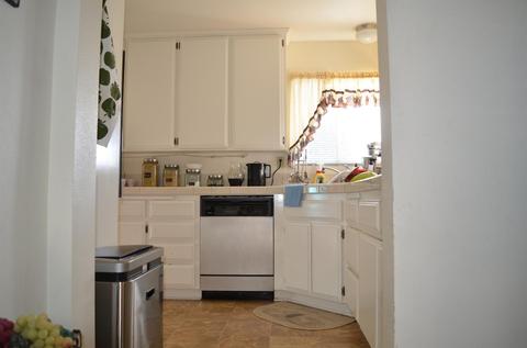 9977 Oakwood Ave, Hesperia, CA 92345 photo 6