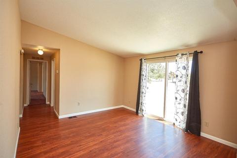 6191 Cherry Ct, Phelan, CA 92371 photo 23