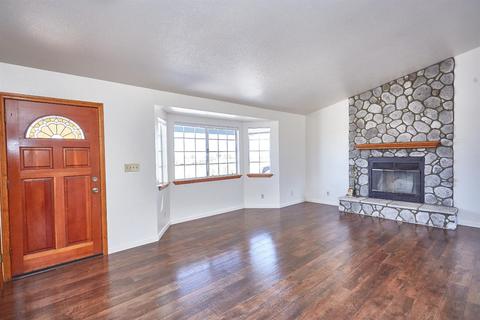 151 Lindero Rd, Pinon Hills, CA 92372 photo 2