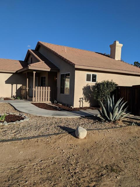 11407 Addison Ct, Adelanto, CA 92301 photo 4